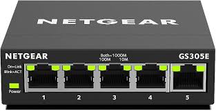 Netgear 5-Port Gigabit Ethernet Unmanaged Switch | Plug & Play | Desktop